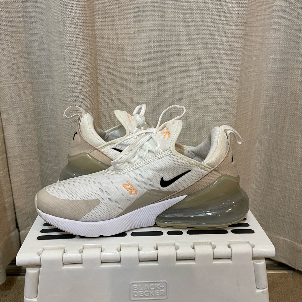 Nike AirMax 270